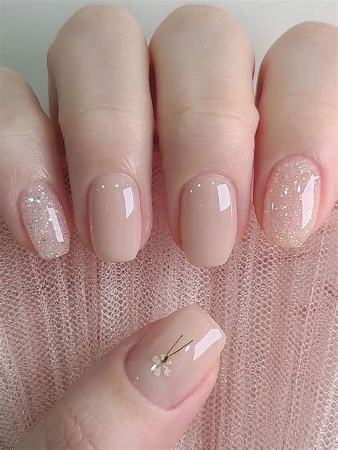 short nude nails|62 Nude Nail Designs for a Chic Statement